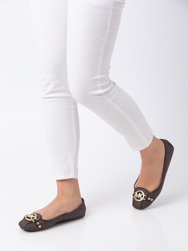 Michael Kors Fulton Stud Signature Flats Brown Sz 8