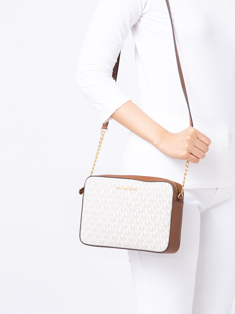 Michael kors crossbody signature best sale