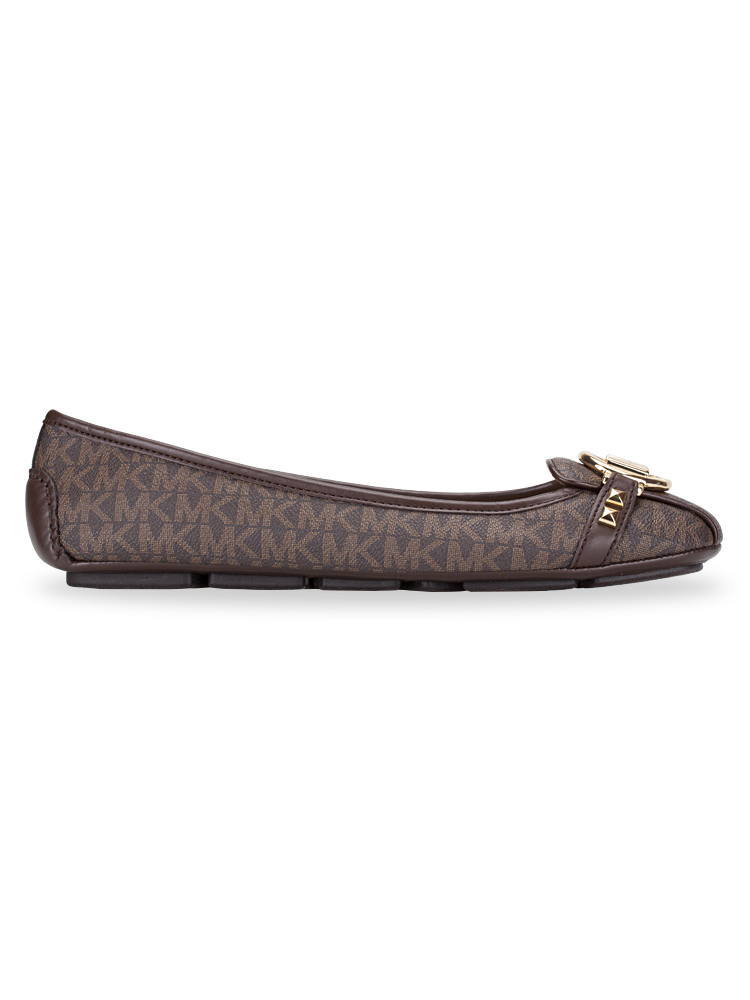 Ukuran sepatu michael kors fulton sales