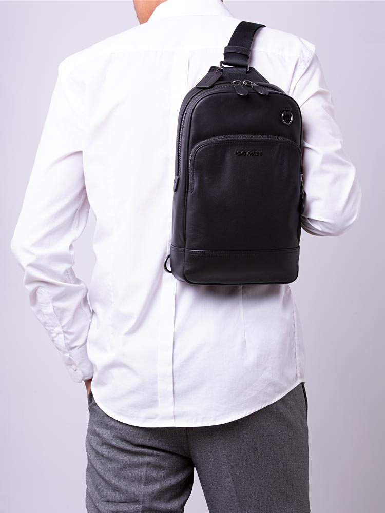 Coach graham sling top pack