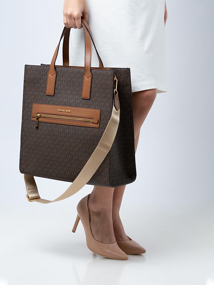 Michael Kors Kenly Monogram Large NS Tote Brown