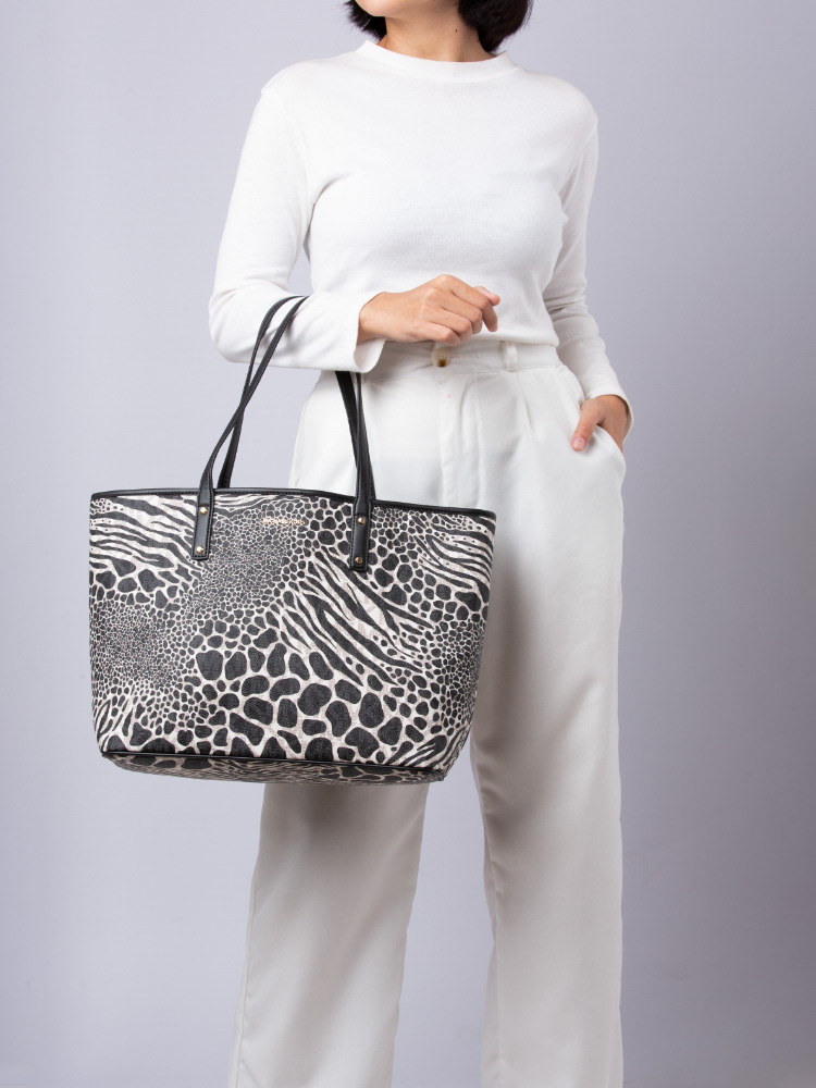 Michael kors cheap carter tote
