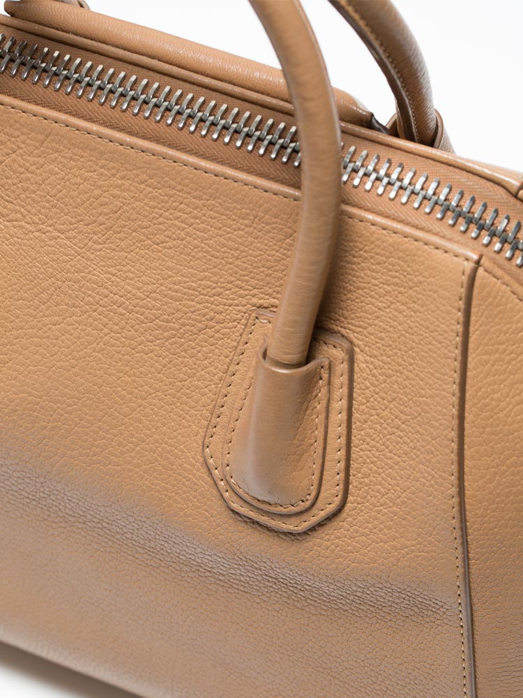 Antigona beige clearance