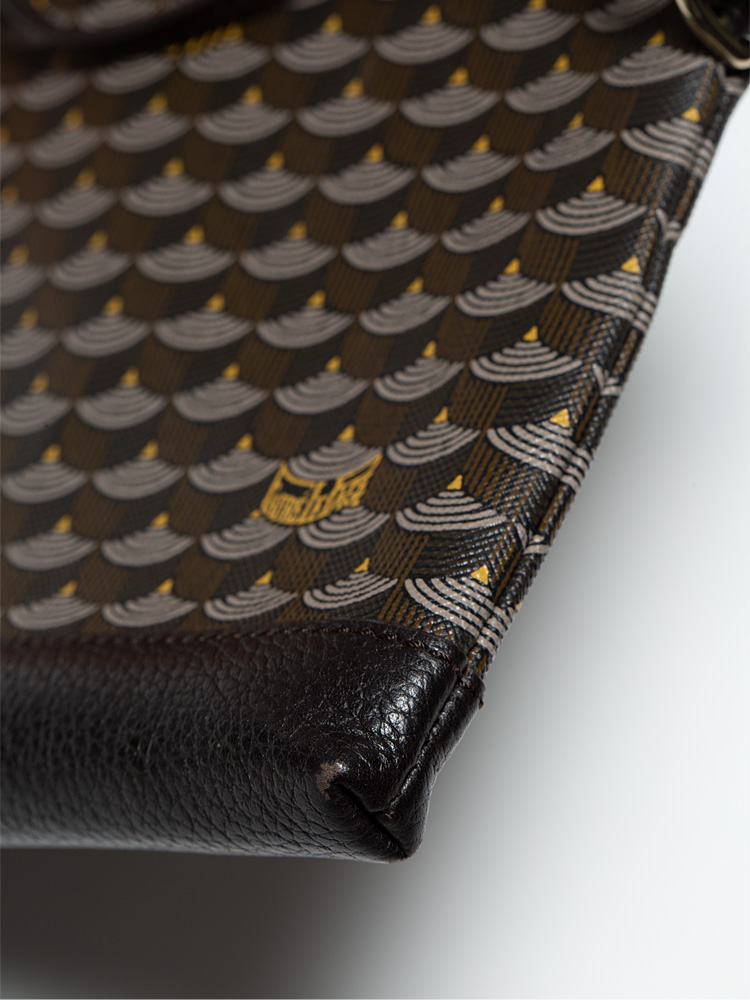 Faure le on sale page wallet price