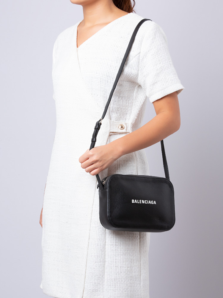 Balenciaga camera bag small 2025