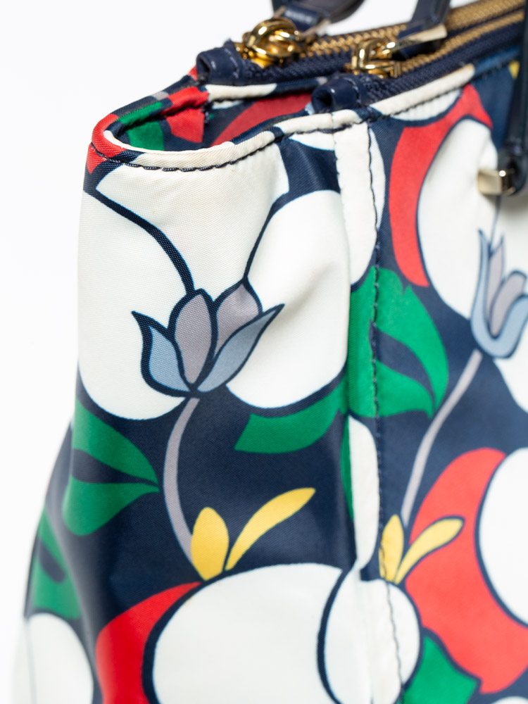 Dawn breezy shop floral medium satchel