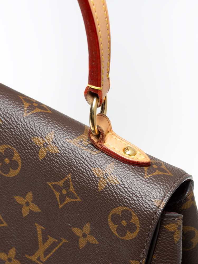 Louis Vuitton Monogram Cluny MM Blue Glacial