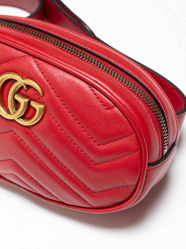 Gucci belt discount bag red