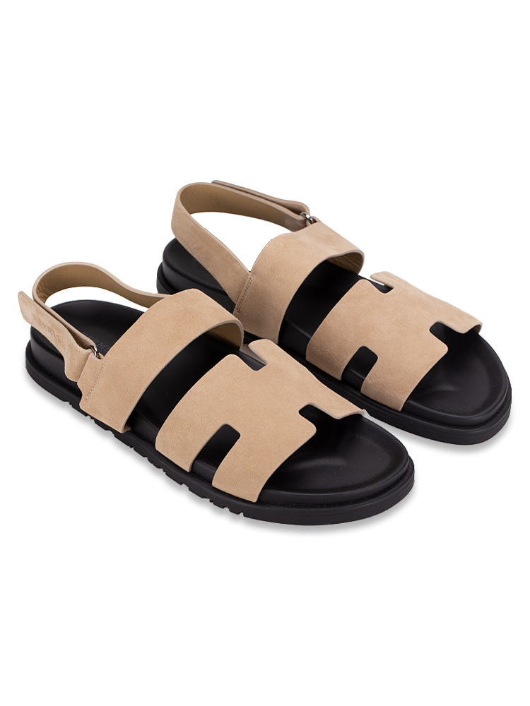 Sandal on sale jepit hermes