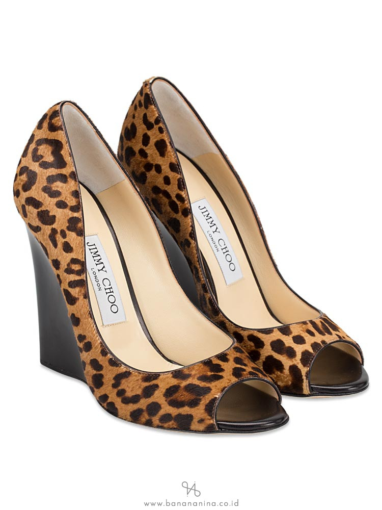 JIMMY CHOO Victoria Leopard Print Pumps Camel Sz 37.5