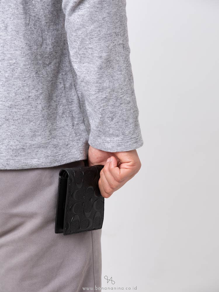 COACH Men 75371 Compact ID Embossed Leather Wallet Black