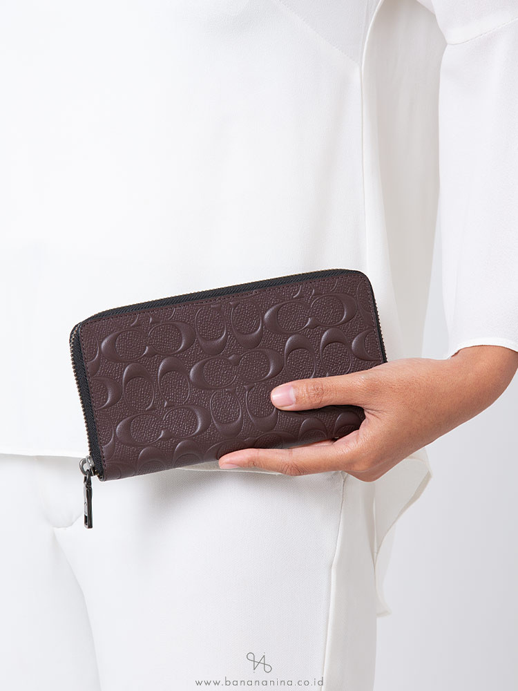 COACH 58113 Signature Crossgrain Zip Wallet Mahogany