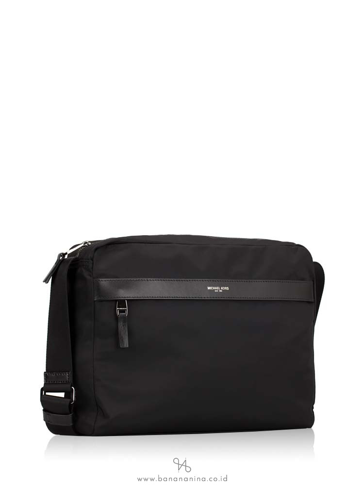 MICHAEL KORS Men Kent Nylon Large Messenger Black