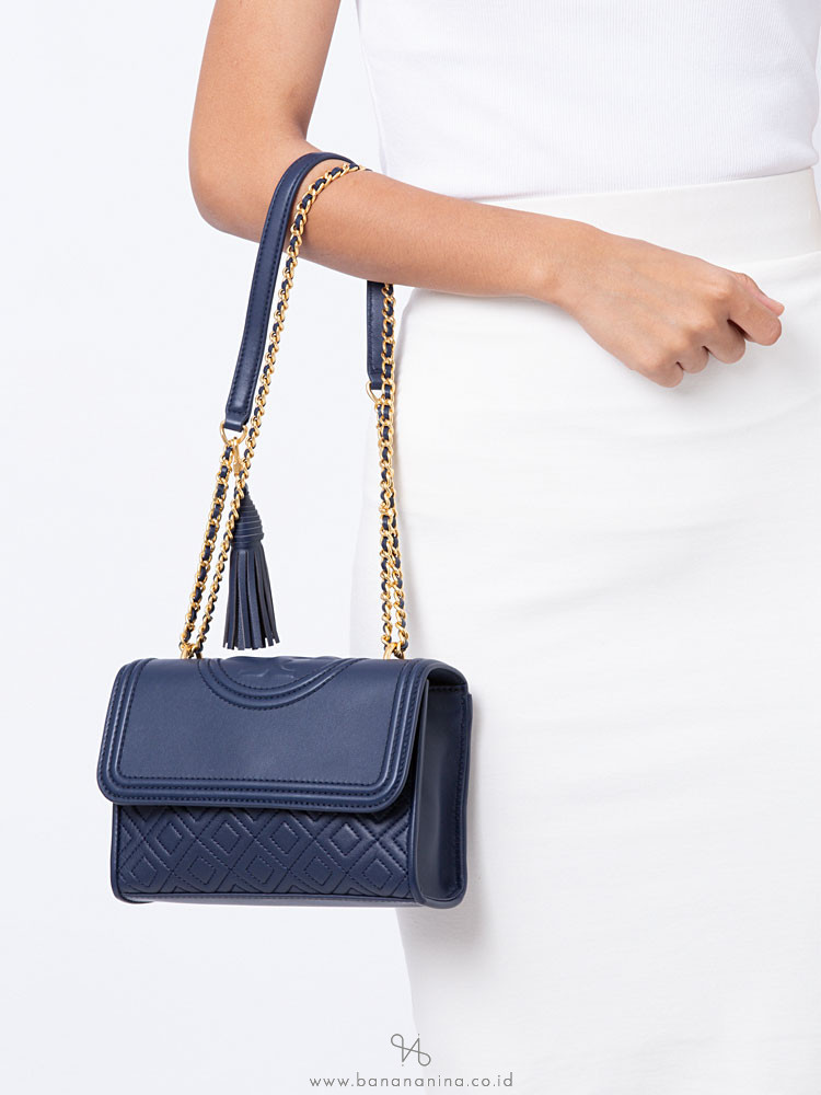 Tory burch fleming navy clearance