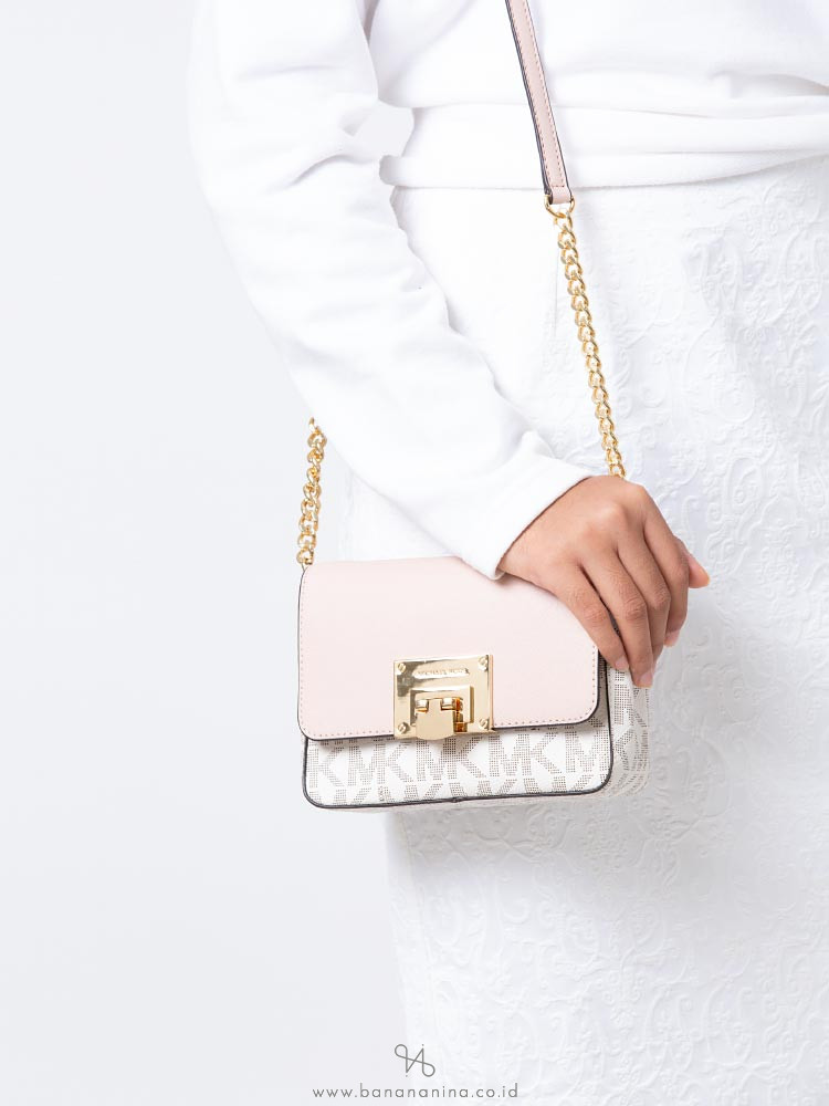 MICHAEL KORS Tina Monogram Small Crossbody Vanilla Ballet