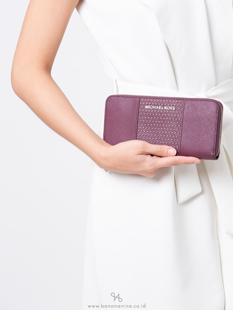 MICHAEL KORS Jet Set Travel Micro Stud Zip Wallet Plum