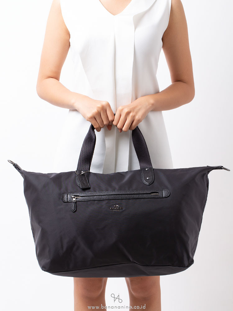COACH 22347 Nylon Weekender Black