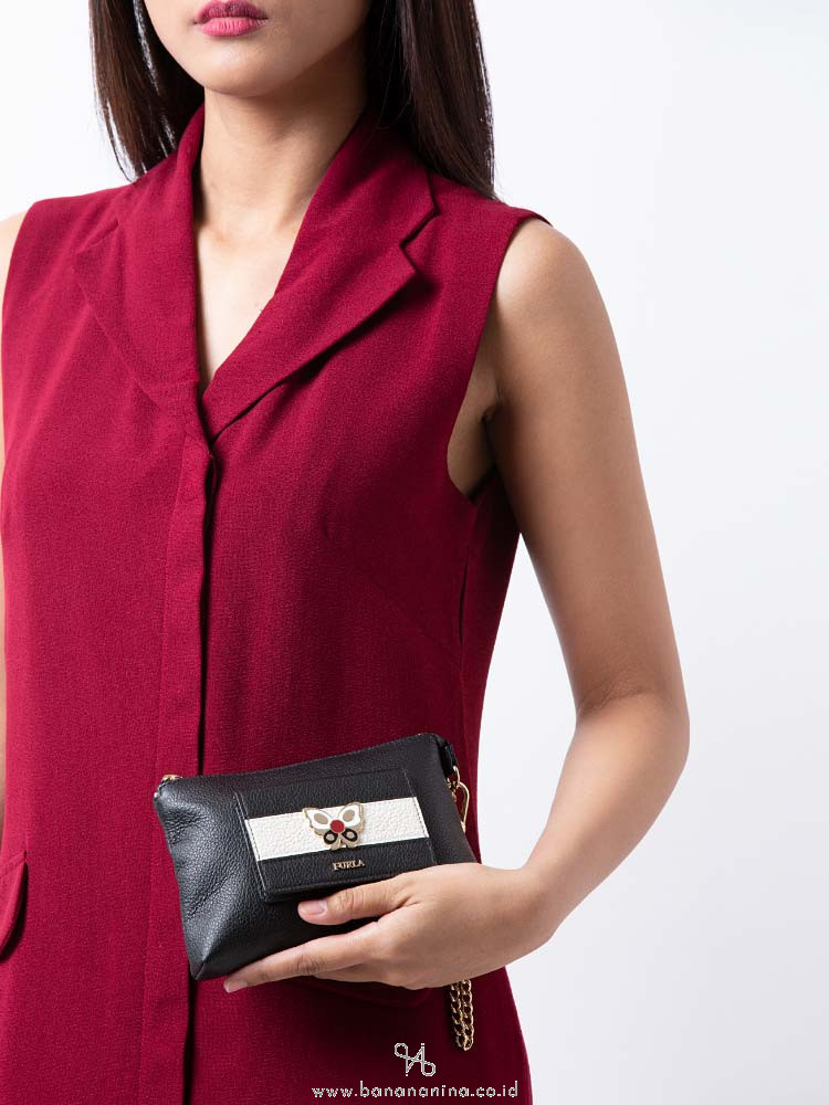 FURLA Mughetto Leather Zip Clutch Onyx