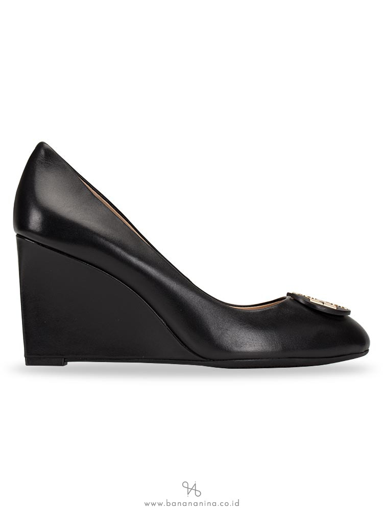 TORY BURCH Luna Leather Wedges Black Sz 7