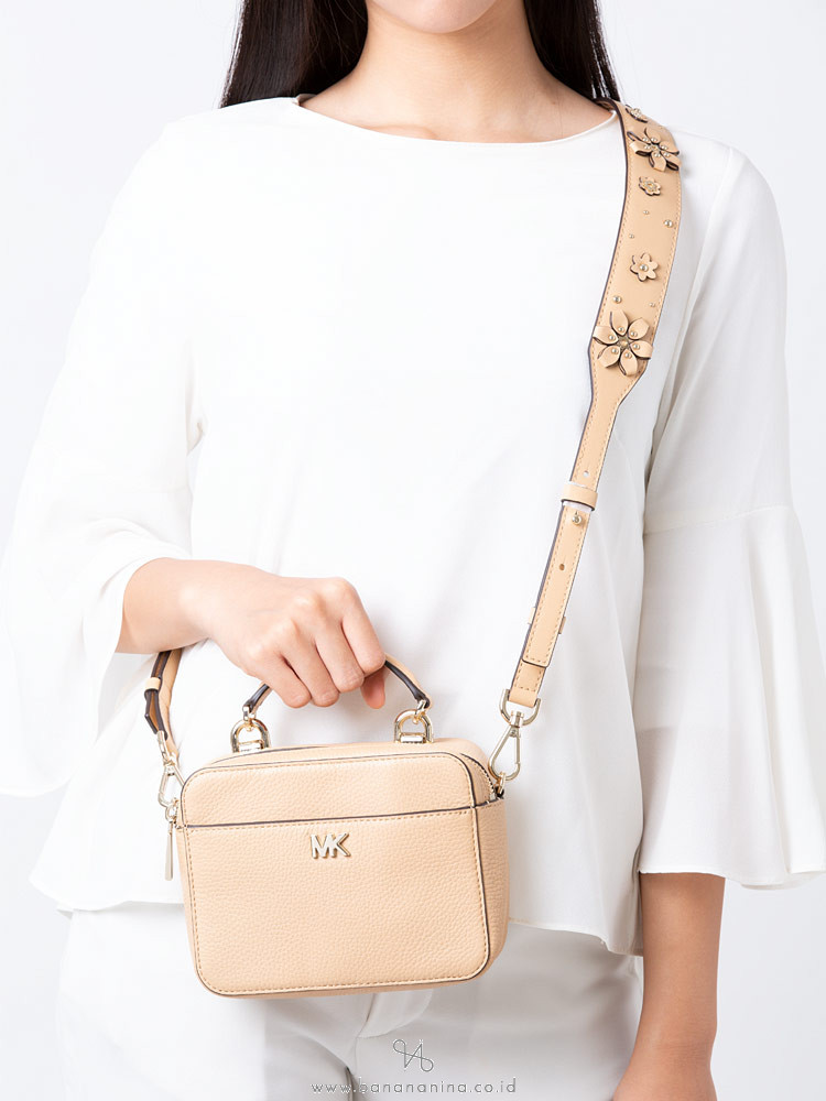 Michael kors mott mini store crossbody
