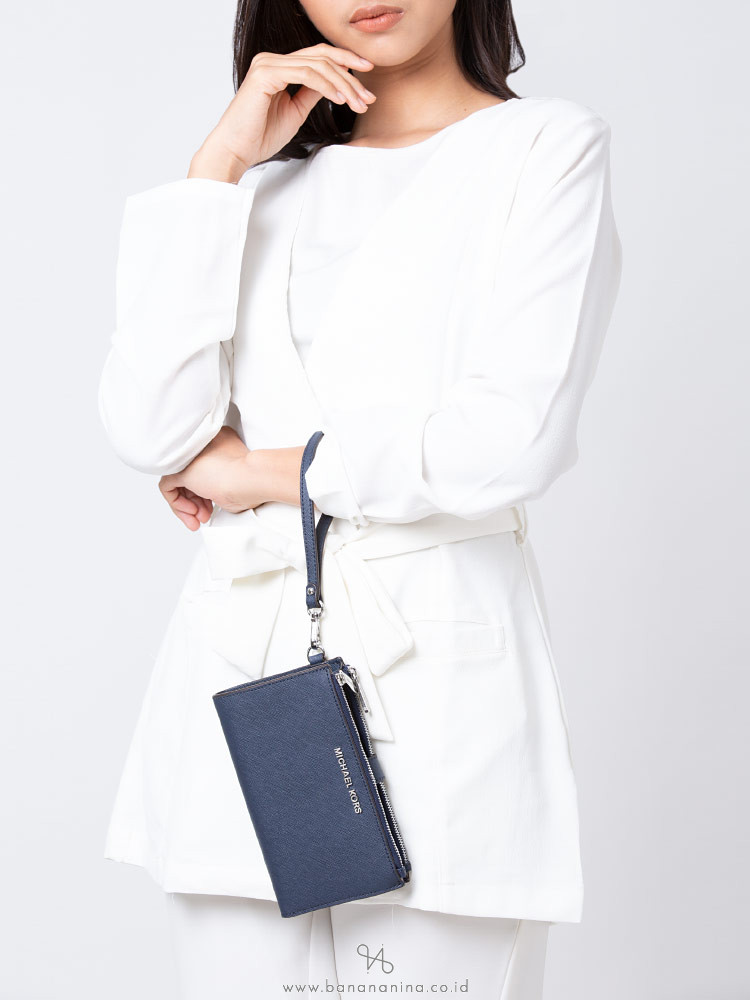 MICHAEL KORS Jet Set Saffiano Double Zip Wristlet Navy