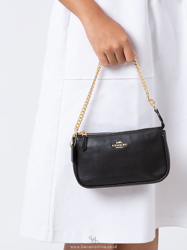 COACH 30258 Pebbled Leather Large Wristlet 19 Black