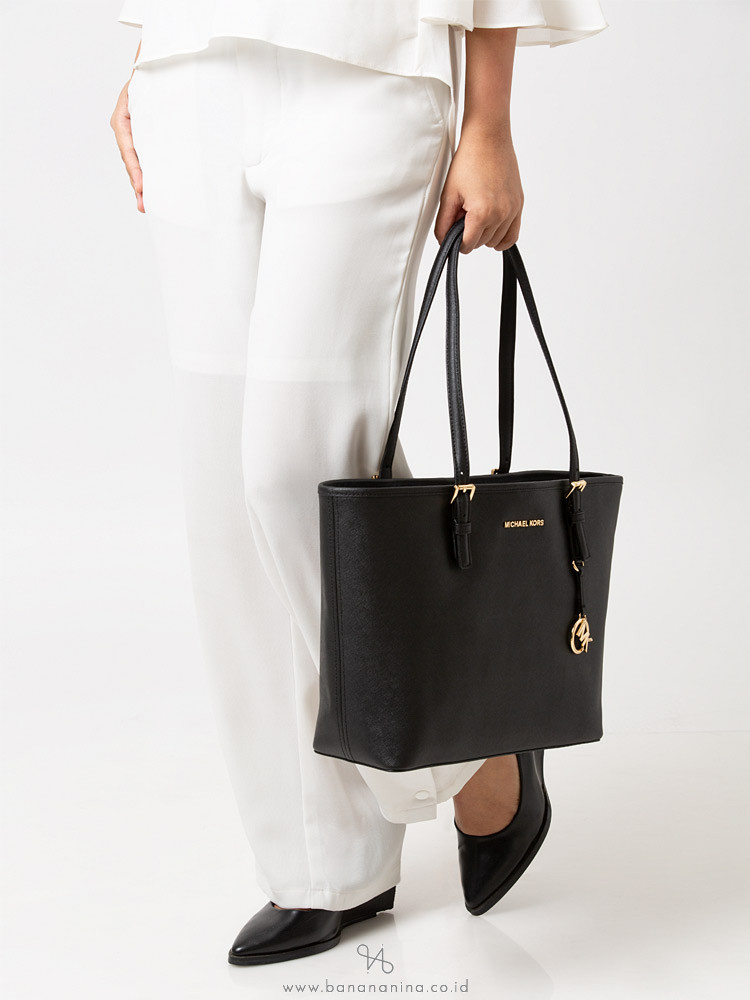 jet set travel michael kors black