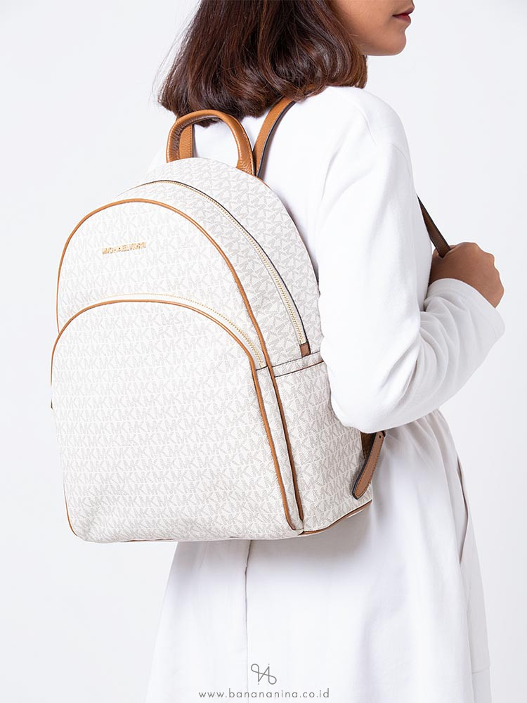 michael kors abbey vanilla backpack