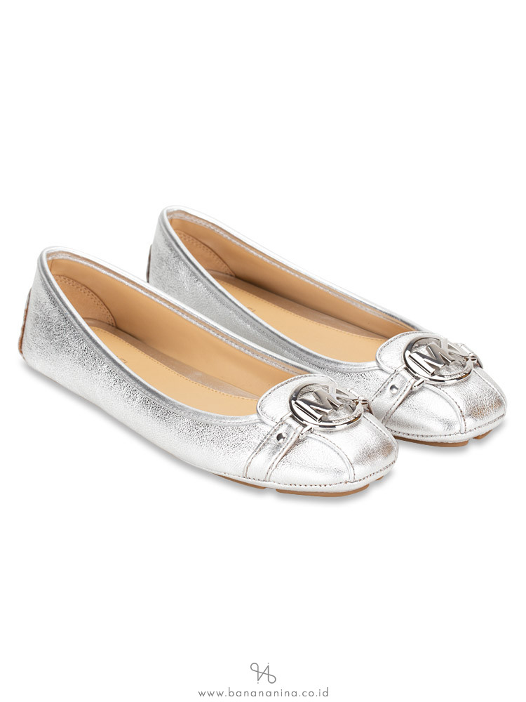 MICHAEL KORS Fulton Leather Flats Silver Sz 7.5