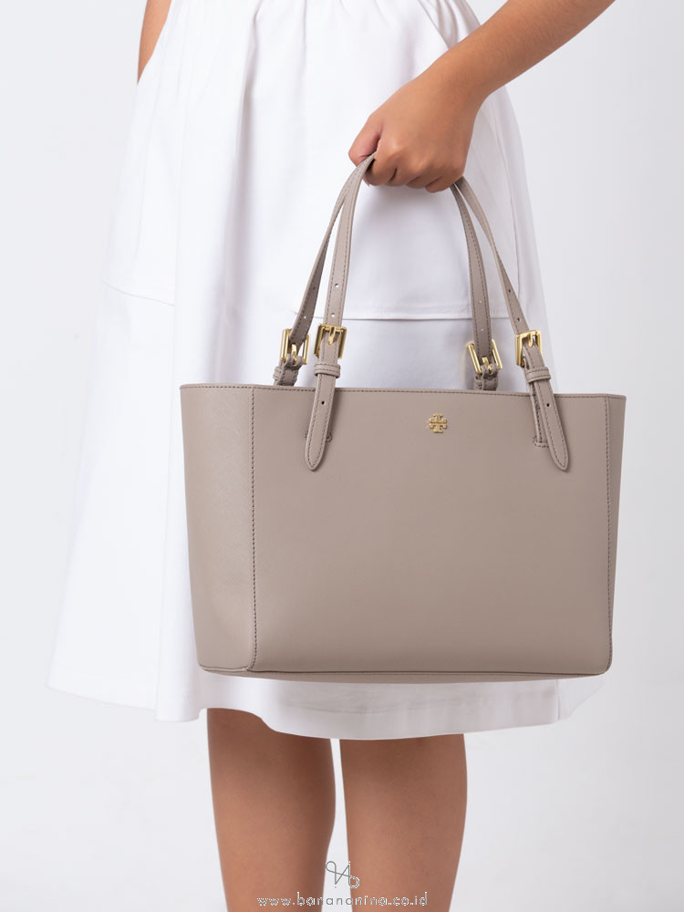 tory burch emerson small buckle tote