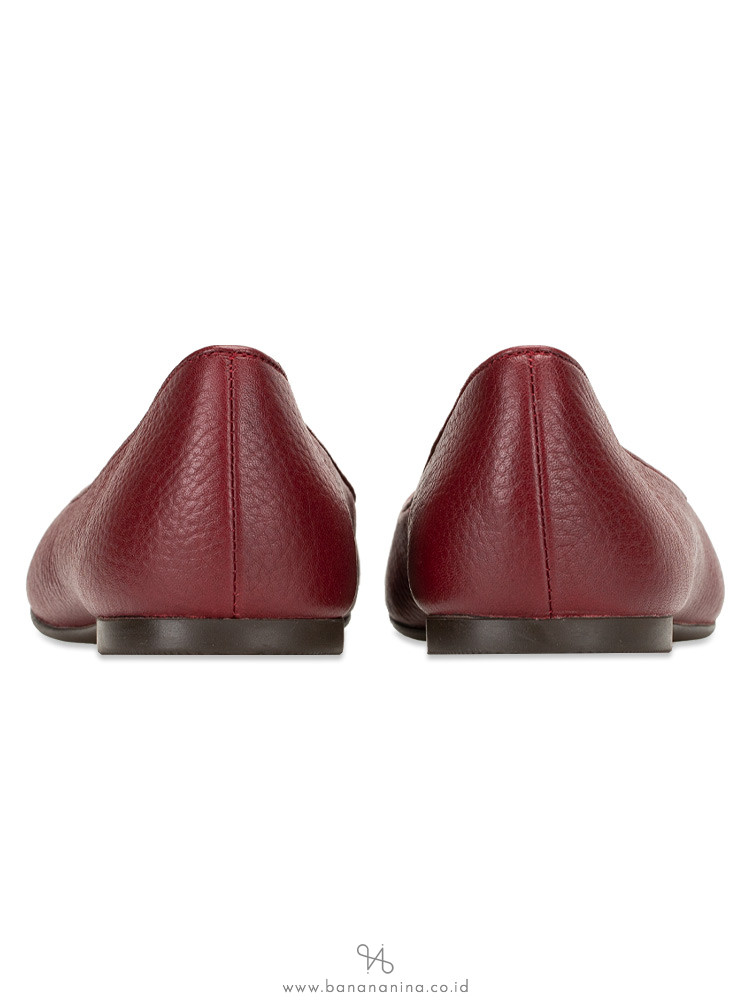 TORY BURCH Claire Tumbled Leather Flats Red Agate 7.5