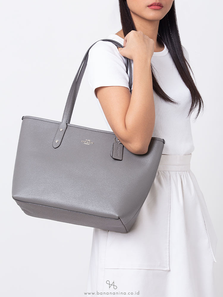COACH 58846 Crossgrain Leather City Zip Tote Heather Grey