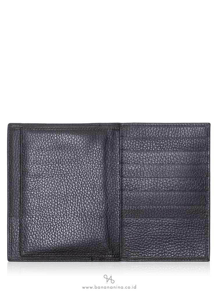 GUCCI Men Leather Passport Holder Black