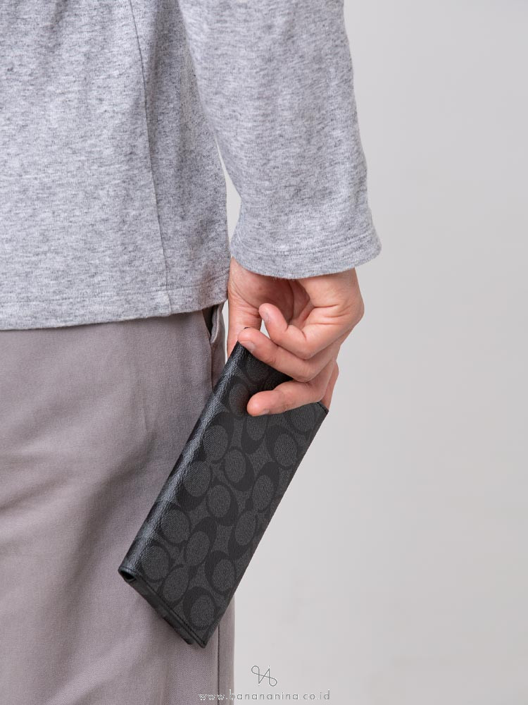 COACH Men 32625 Signature Phone Wallet Charcoal Black