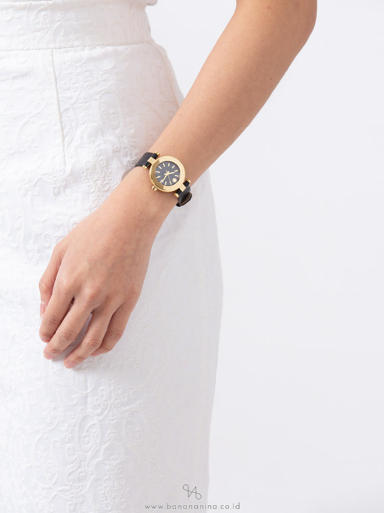 TORY BURCH TBW9007 Classic T Leather Strap Black