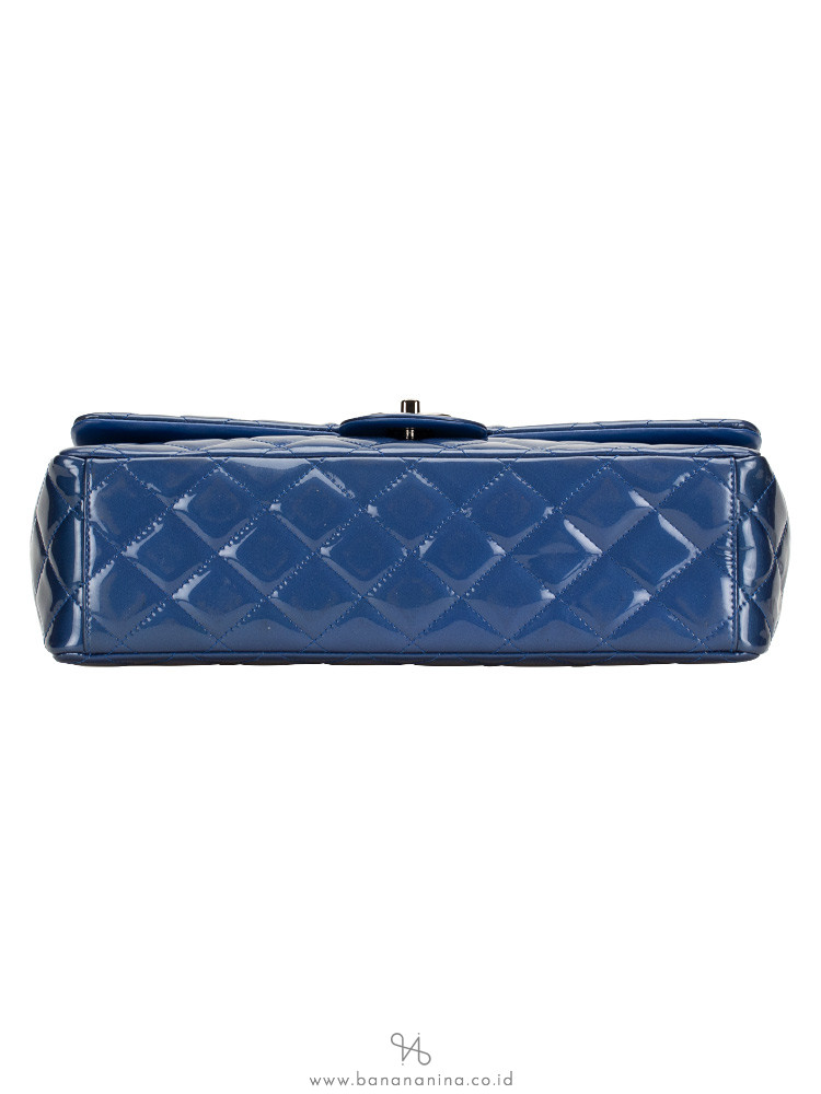 CHANEL Patent Leather Maxi Classic Double Flap Blue
