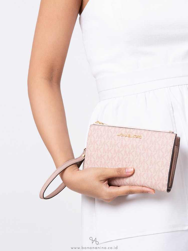 MICHAEL KORS Jet Set Monogram Double Zip Wristlet Fawn Ballet