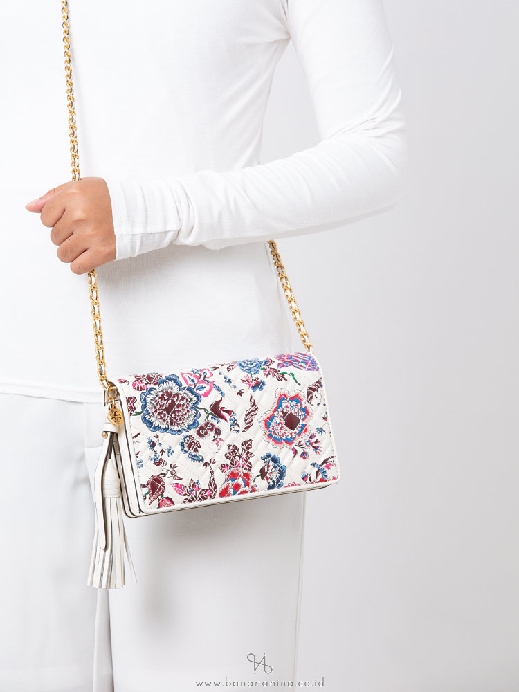 TORY BURCH Fleming Printed Flat Wallet Crossbody Happy Times