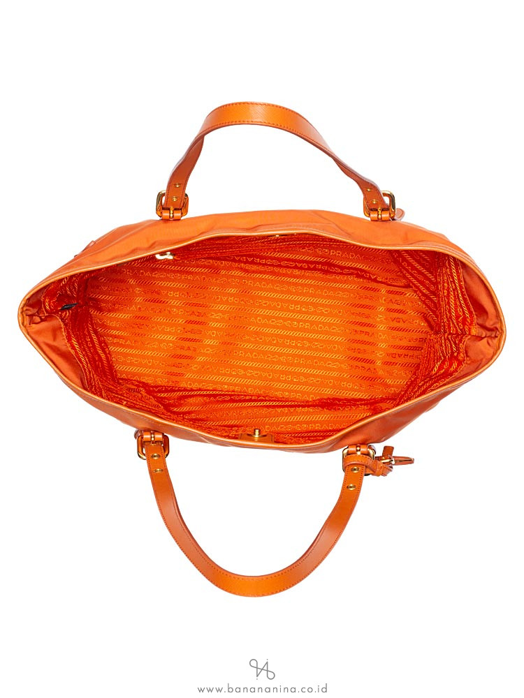 PRADA BR4997 Tessuto Saffiano Tote Papaya