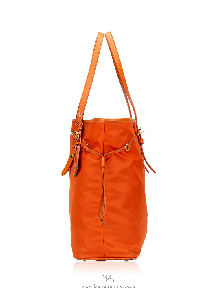 PRADA BR4997 Tessuto Saffiano Tote Papaya