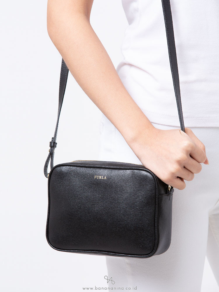 FURLA Annie Small Crossbody Onyx