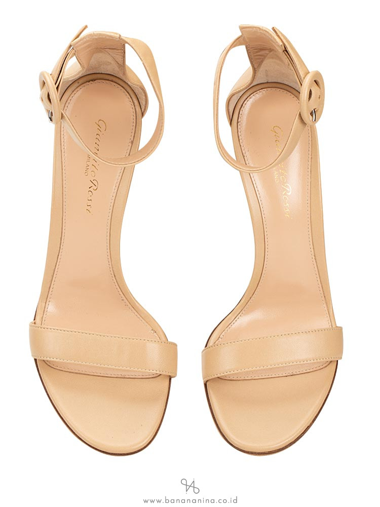 GIANVITTO ROSSI Portofino Heeled Sandals Cream Sz 37