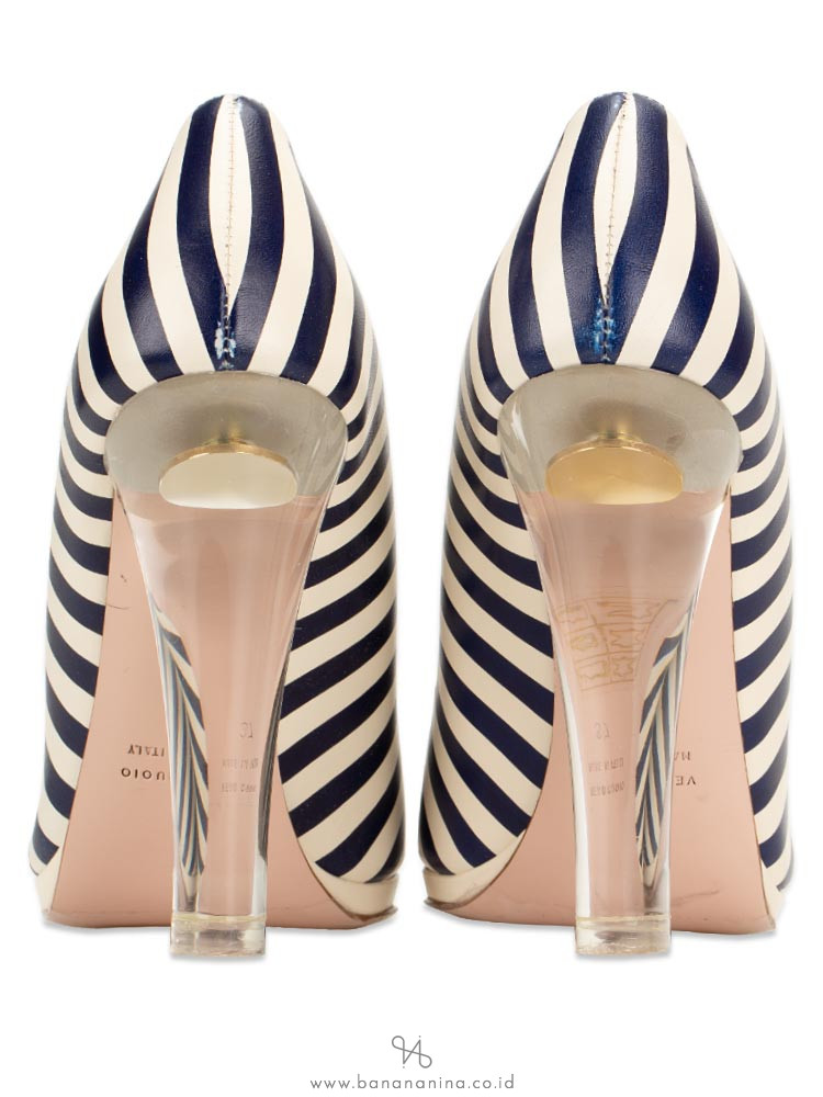 RED VALENTINO Leather Pumps Bianco Blue Stripes Sz 37