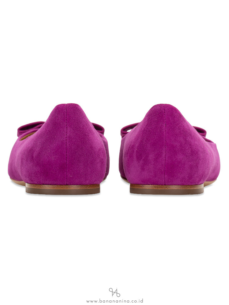 SALVATORE FERRAGAMO Varina Bow Suede Flat Purple Sz 7