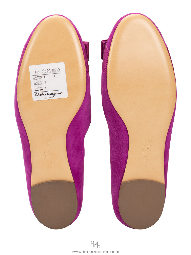 SALVATORE FERRAGAMO Varina Bow Suede Flat Purple Sz 7