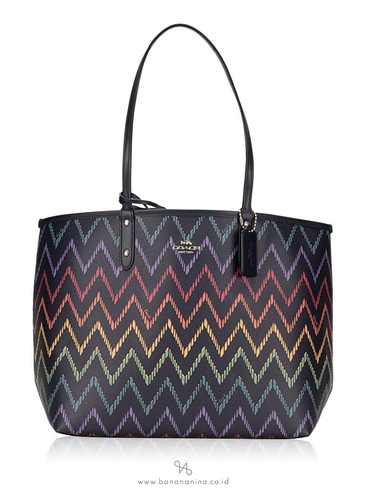 COACH 66908 Geo Chevron Reversible City Tote Midnight Multi