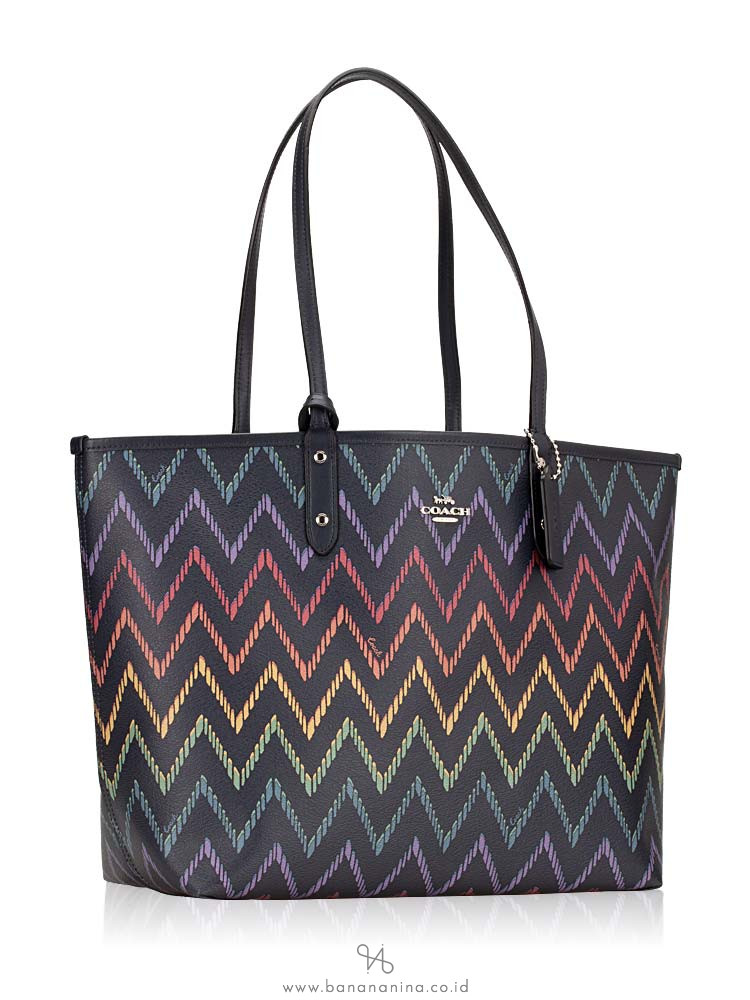 COACH 66908 Geo Chevron Reversible City Tote Midnight Multi