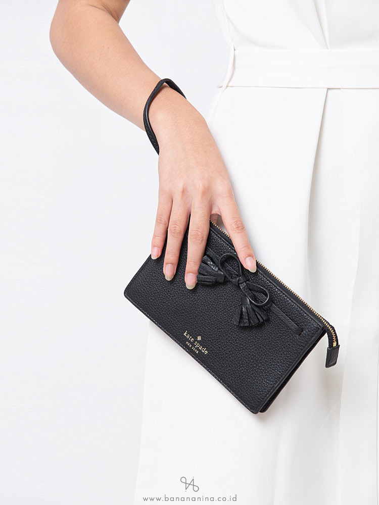 KATE SPADE Hayes Wristlet Black