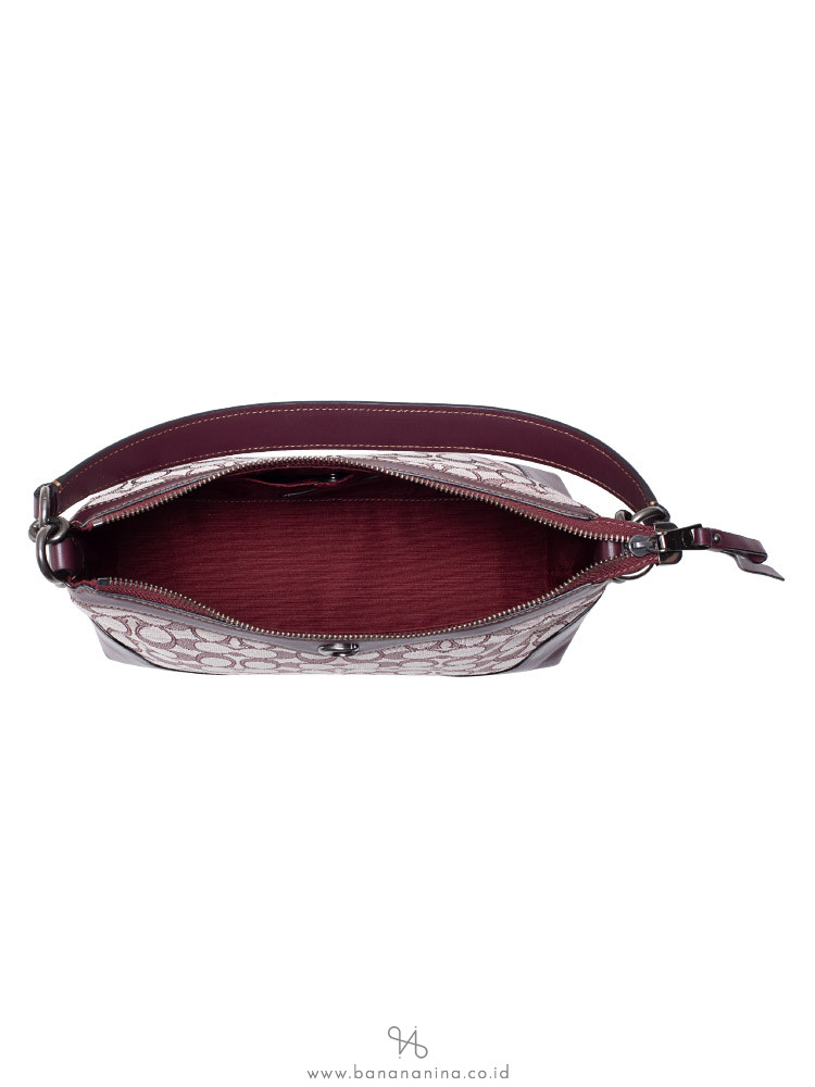 COACH 46285 Signature Ivie Small Shoulder Bag Raspberry Black Antique