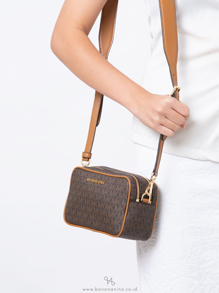 MICHAEL KORS Connie Monogram Small Camera Bag Brown Acorn